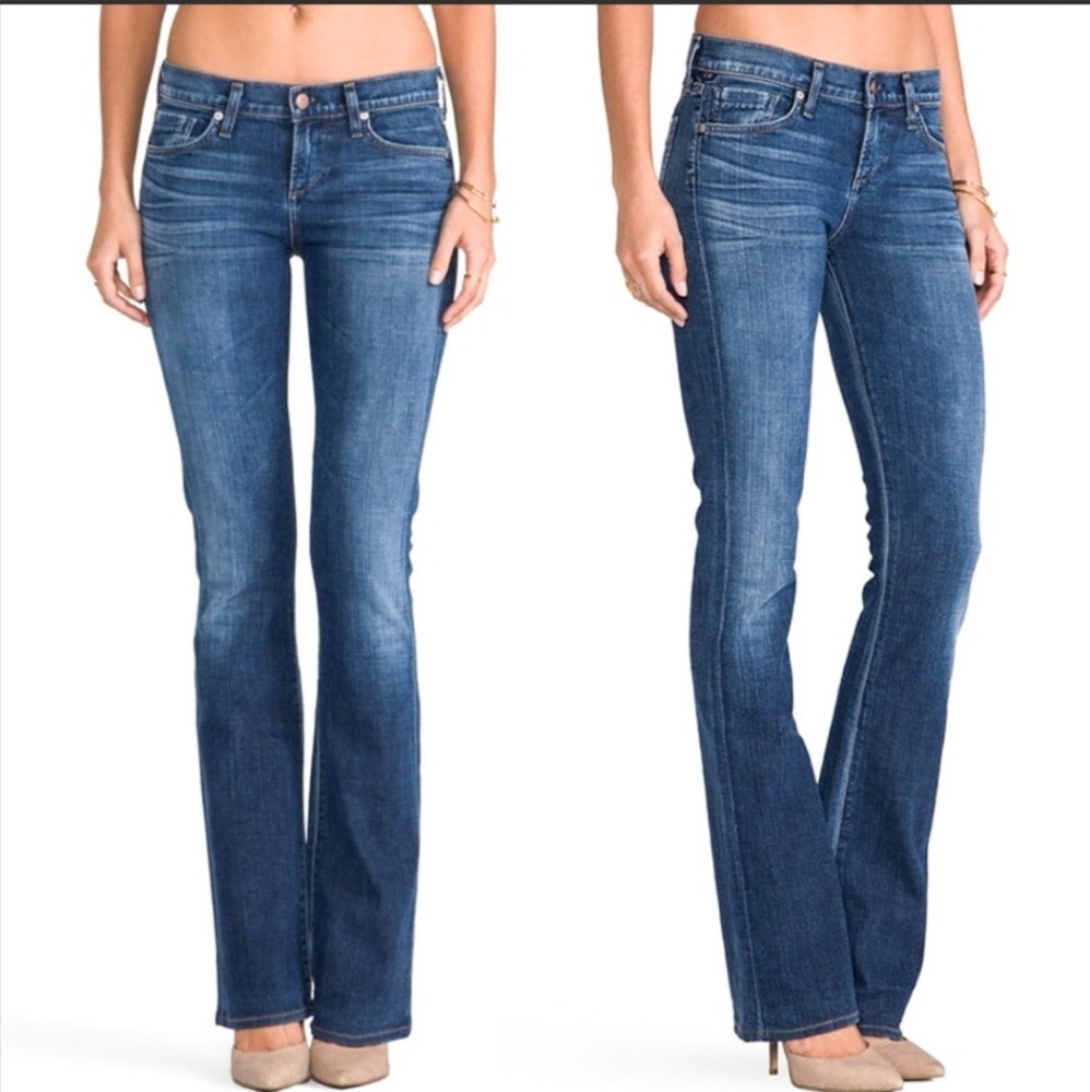 Citizens of Humanity • Kelly 001 Low Waist Bootcut